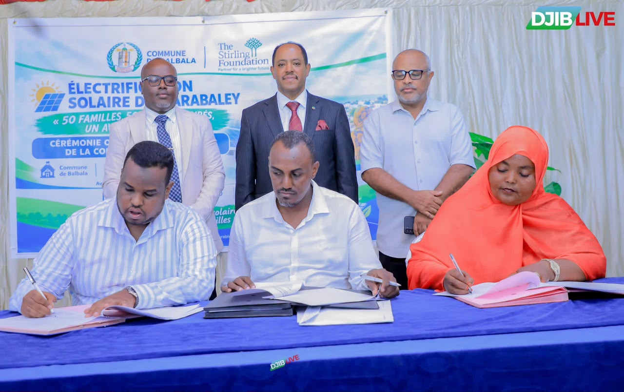 WARABALEY S’ILLUMINE : 50 FAMILLES BÉNÉFICIENT DE L’ÉLECTRIFICATION SOLAIRE